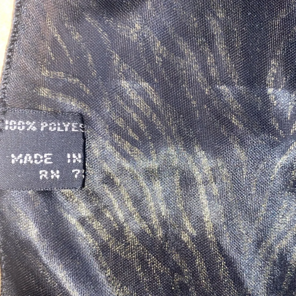 ZEBRA PRINT SILK STYLE FASHION SCARF Elegant & Versatile Black w/Silver Stripes